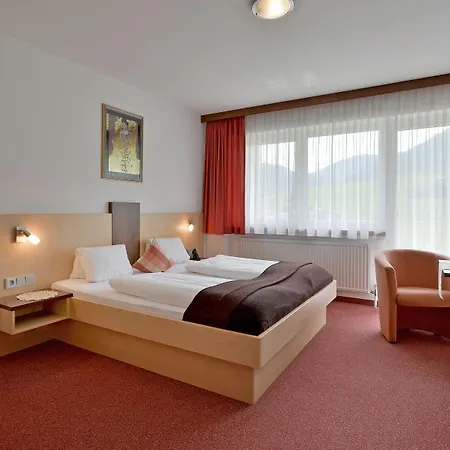 Aparthotel Garni Tirol