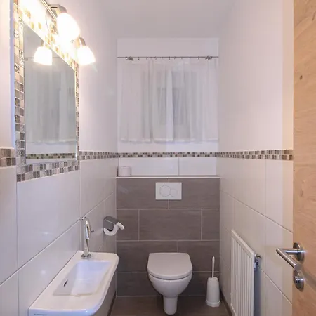 Garni Tirol Aparthotel 4*