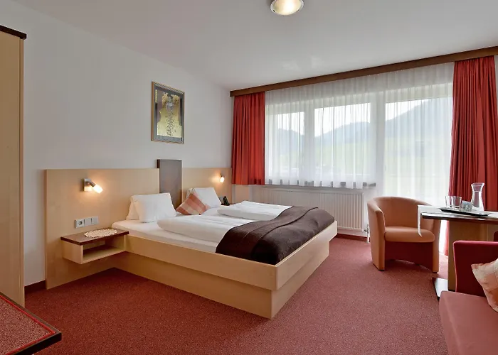 Aparthotel Garni Tirol