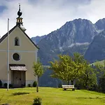 Garni Tirol Aparthotel