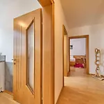 Garni Tirol 4*