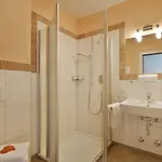 Garni Tirol Apartmanhotel 4*
