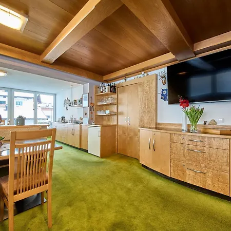 Garni Tirol Aparthotel 3*