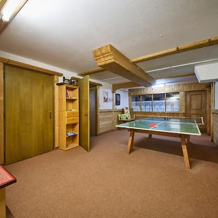 Aparthotel Garni Tirol 3*