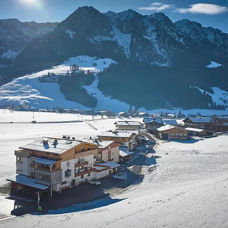 Garni Tirol 3*