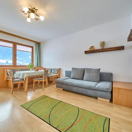 Aparthotel Garni Tirol